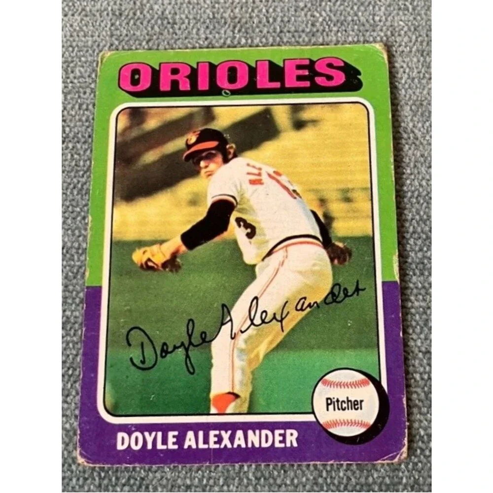 1975 Topps Baltimore Orioles Baseball Card Trading Card
